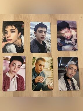 Set of 6 OFFICIAL Hyunjin of Stray Kids Photocards (Set # 2) Hwang Hyunjin